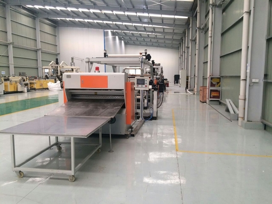 Máquina de producción de láminas para animales de 30 kW adecuada para anchura máxima de hasta 1000 mm