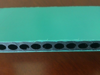 Multiwall PP ahueca la línea de la protuberancia de la placa de la sección usada para las cajas plegables de la fruta