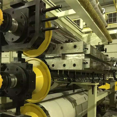 Máquina a prueba de agua de la producción de la película del PVC de la hoja del PVC de la máquina impermeable de la protuberancia