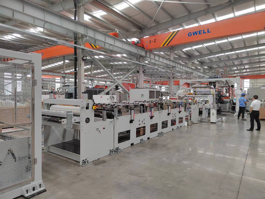 Comprar Línea de extrusión de láminas decorativas de PETG con capacidad de producción de 850 kg/h, rango de espesor de 4*8 pies*1 mm y estructura ABA online manufacture