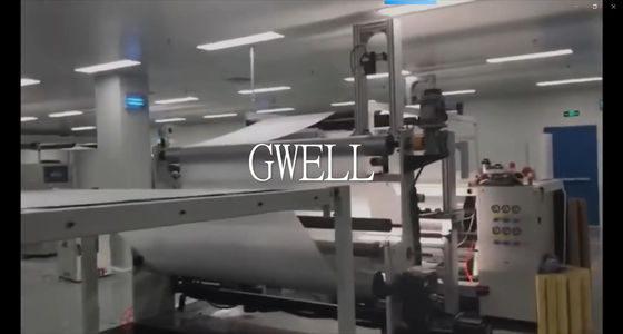 Línea de extrusión de película solar EVA / POE con velocidad lineal máxima de 16 m / min y diseño de tornillo doble